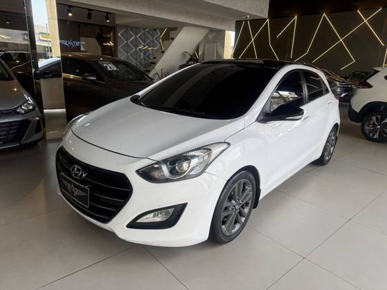 HYUNDAI I30 1.8 MPI 16V GASOLINA 4P AUTOMATICO HYUNDAI I30 1.8 MPI 16V GASOLINA 4P AUTOMATICO
